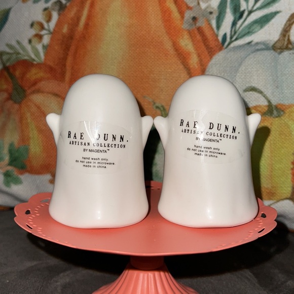 Rae Dunn Ghost Salt and Pepper shaker set - Picture 2 of 2